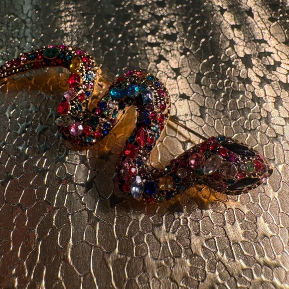 NWOT Multicolor Crystal Snake Brooch - Picture 12 of 12